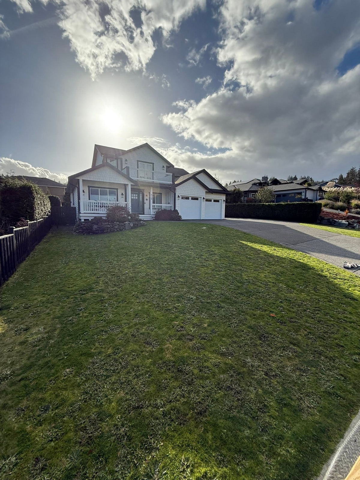Front yard lawn before the artificial turf install